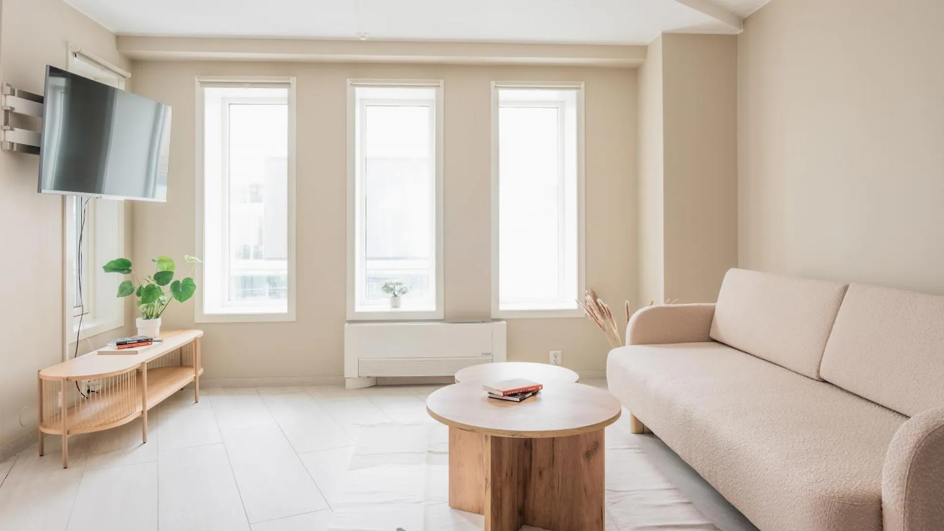 Stay L Urban - Spacious Apartment With Private Terrace 베르겐