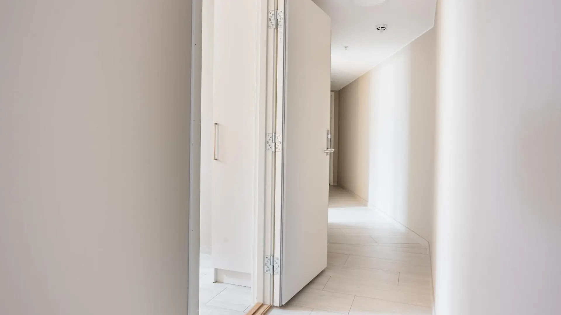 Stay L Urban - Spacious Apartment With Private Terrace Bergen