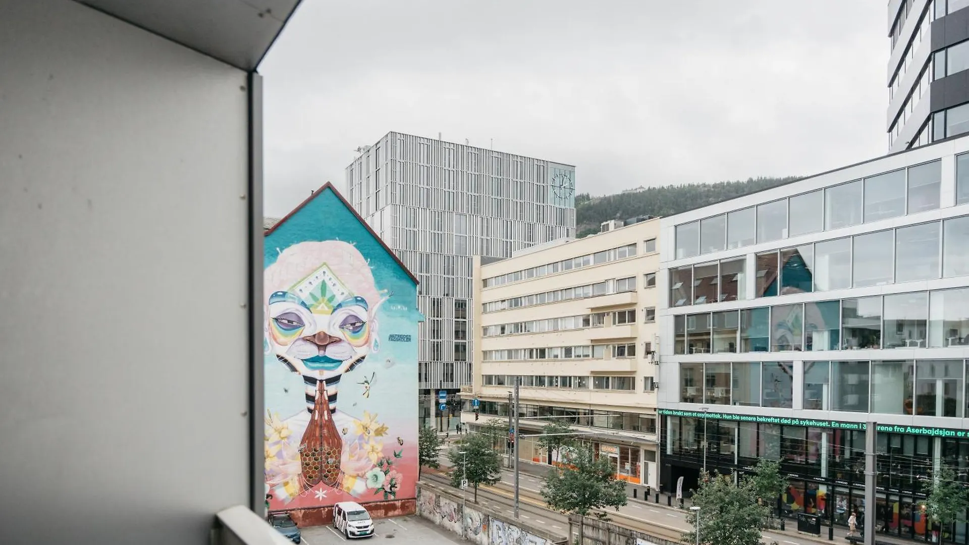 Stay L Urban - Spacious Apartment With Private Terrace 베르겐